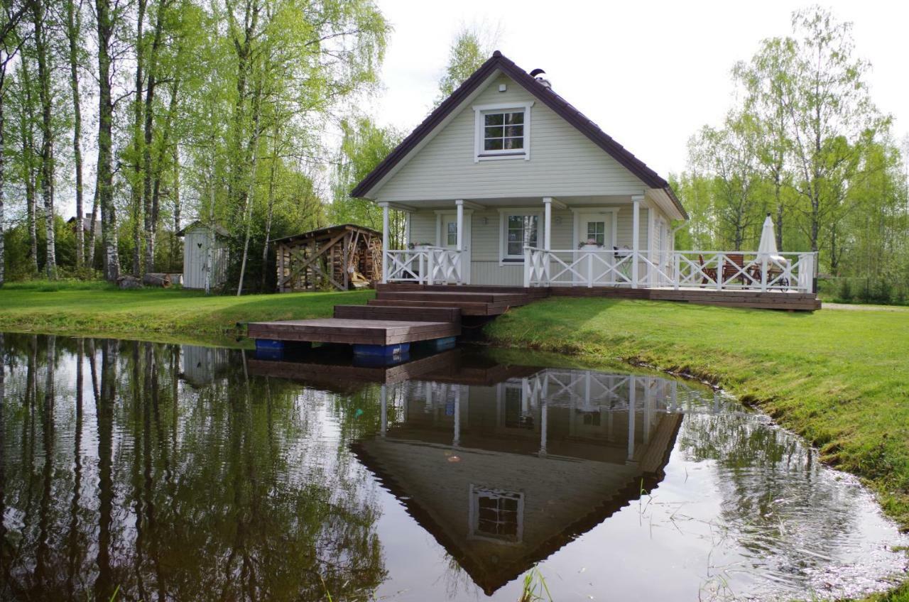 Oeoebiku Holiday House Antsla Eksteriør billede